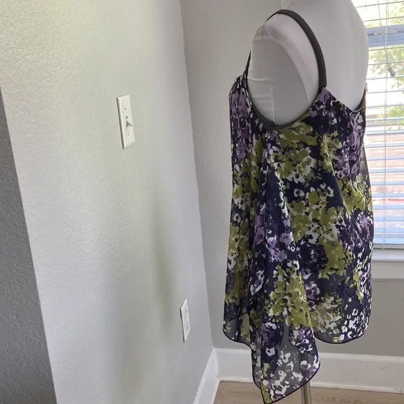 Joseph Ribkoff floral sleeveless top - Picture 6 of 8